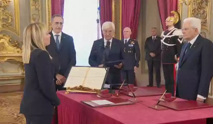 Ingrandisci questa immagine
