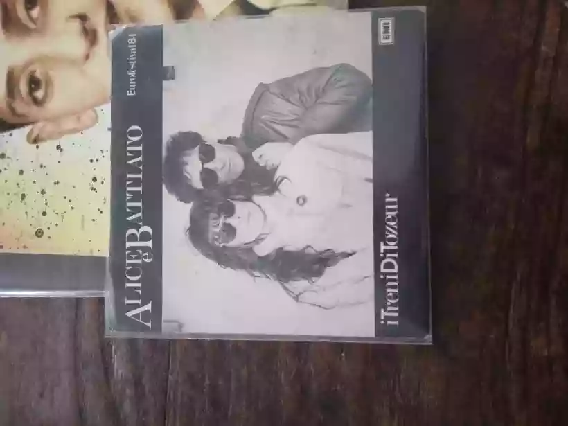 Ingrandisci questa immagine