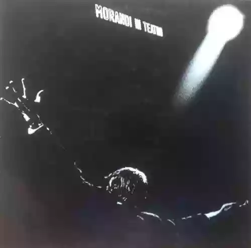 Cover di Morandi in teatro