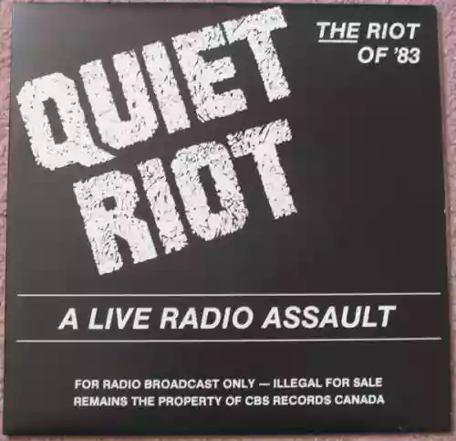 Cover Quiet Riot - A Live Radio Assault